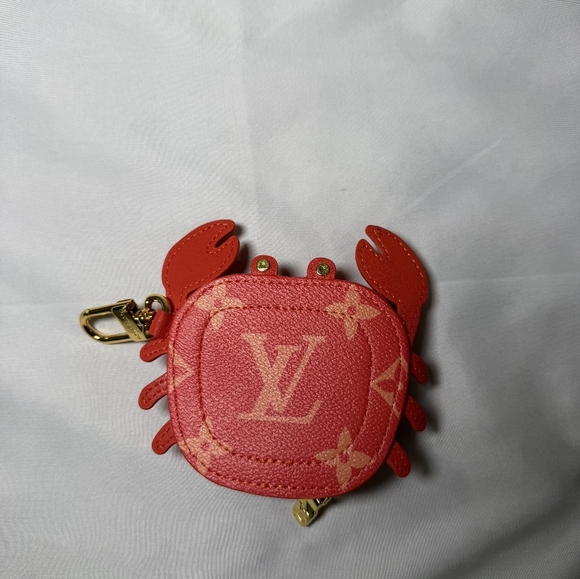 Louis Vuitton Red Crab Coin Purse - Picture 2 of 2